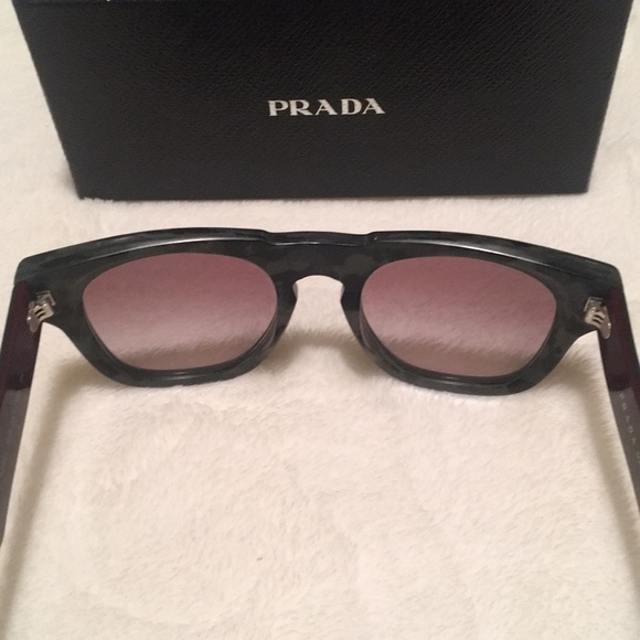 Prada Sunglasses with case main image 10